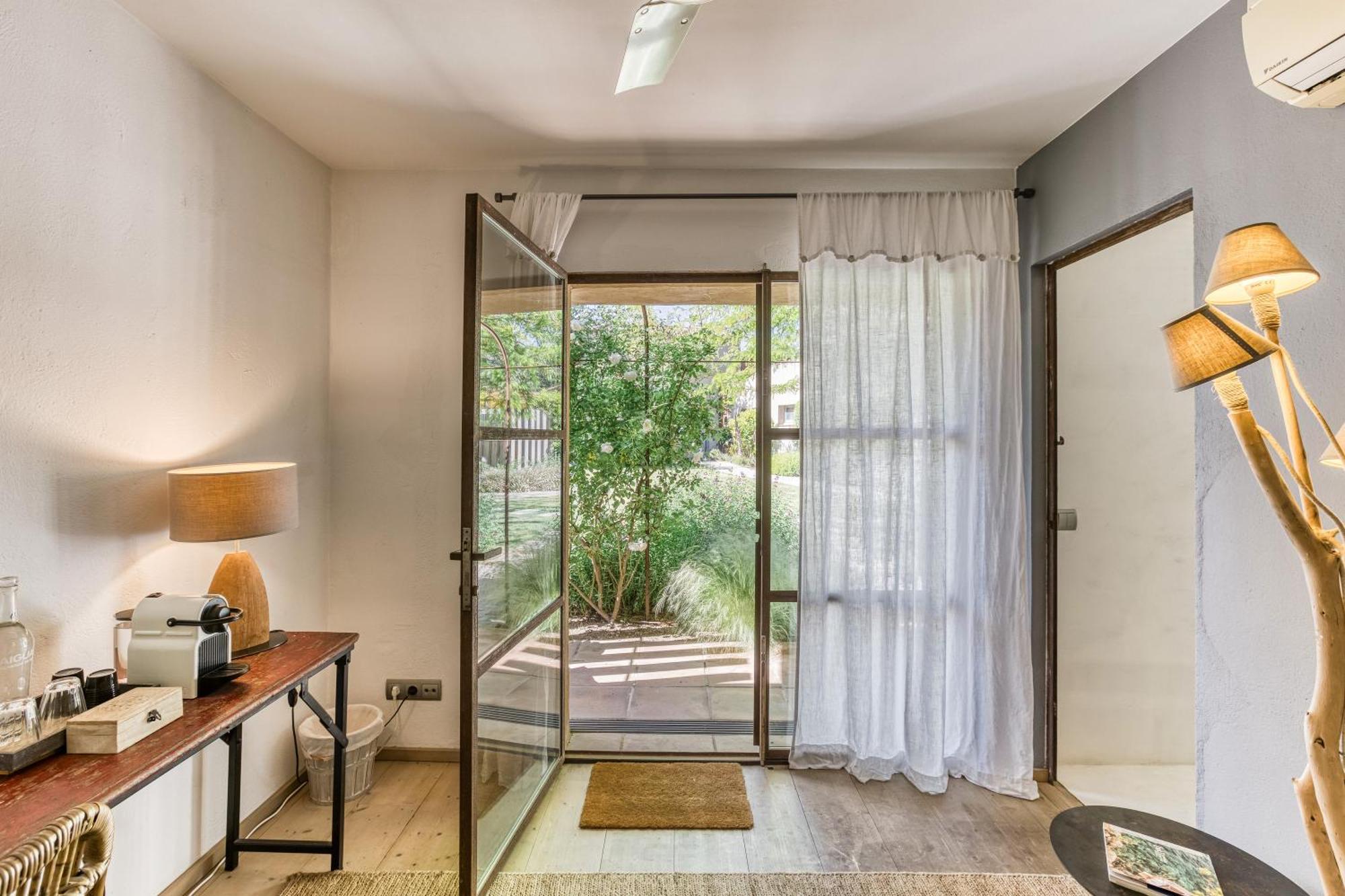 Les Hamaques Hotel Viladamat Екстериор снимка